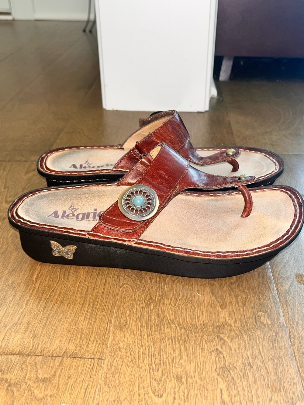 Alegria Car-612 Carina Brown Leather Sandals-Turquoise Button Women’s EU 37 US 7